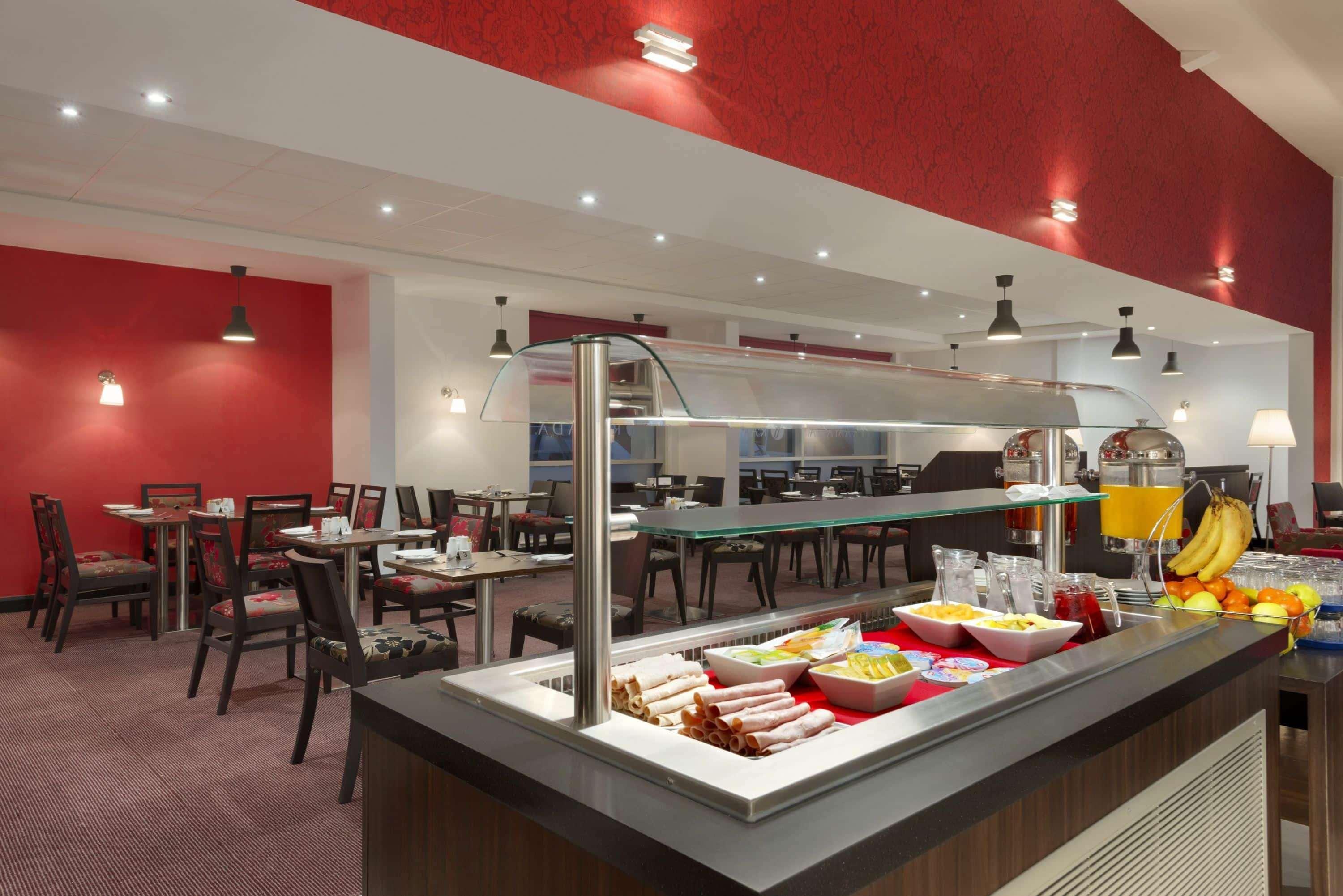 Hotel Ramada Wakefield Esterno foto